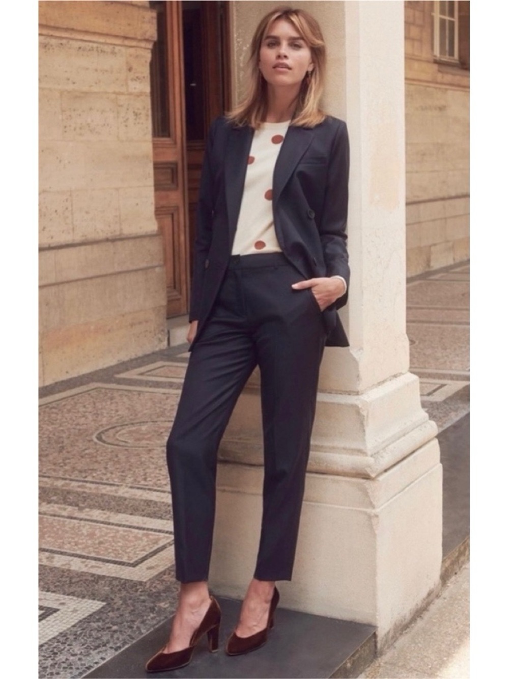 Sezane • Gustav Trouser in Bleu Marine 100% wool navy cropped pants tailored